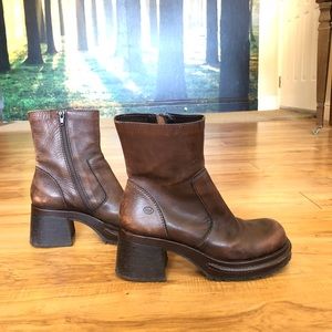 Mia Brown Leather Boots 9 M